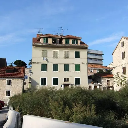 Apartment Barbara'S Inheritance Split Exterior photo